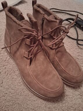 Sorel Beige Lace-Up Women's Boots